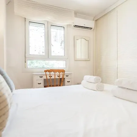 Charming In La Malagueta By Rems *
